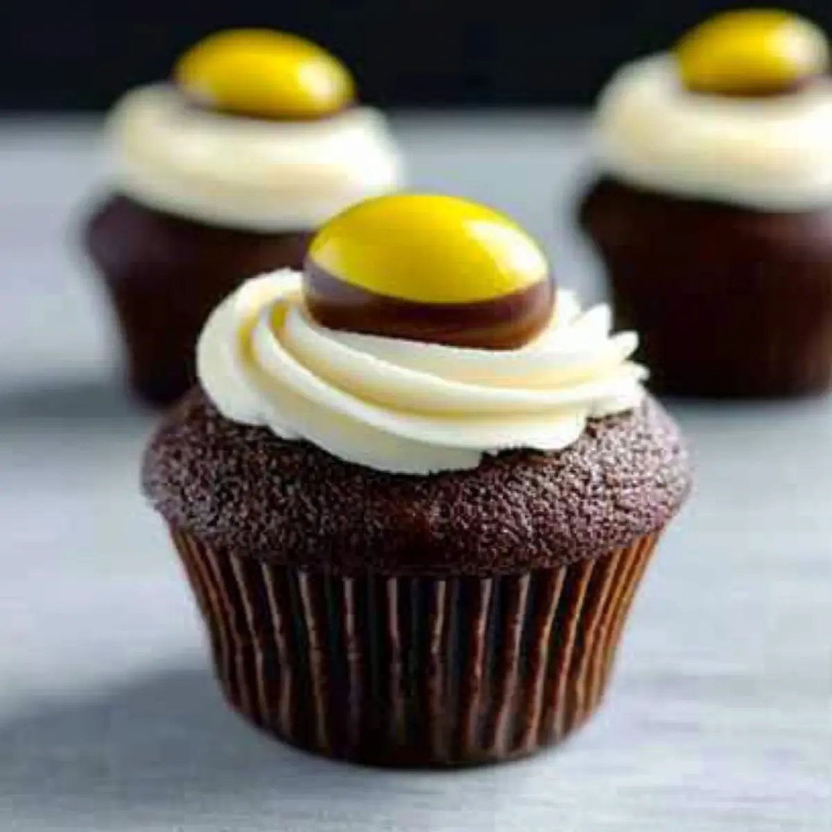 Cadbury Creme Egg Cupcakes