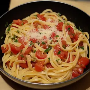 Linguine with Fresh Tomato Sauce