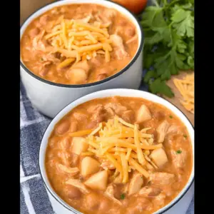 White Cheddar Apple Chicken Chili